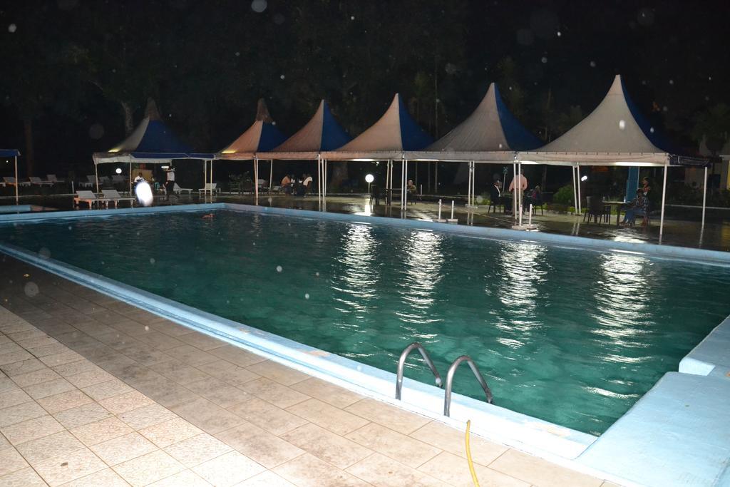 Hôtel Sawa Douala Bagian luar foto