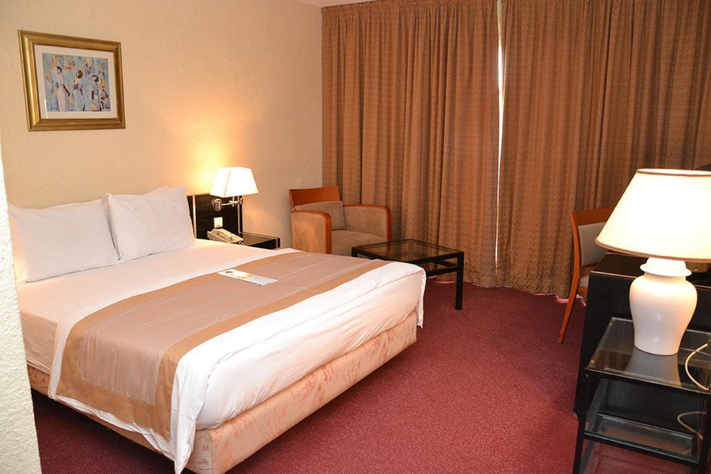 Hôtel Sawa Douala Bagian luar foto