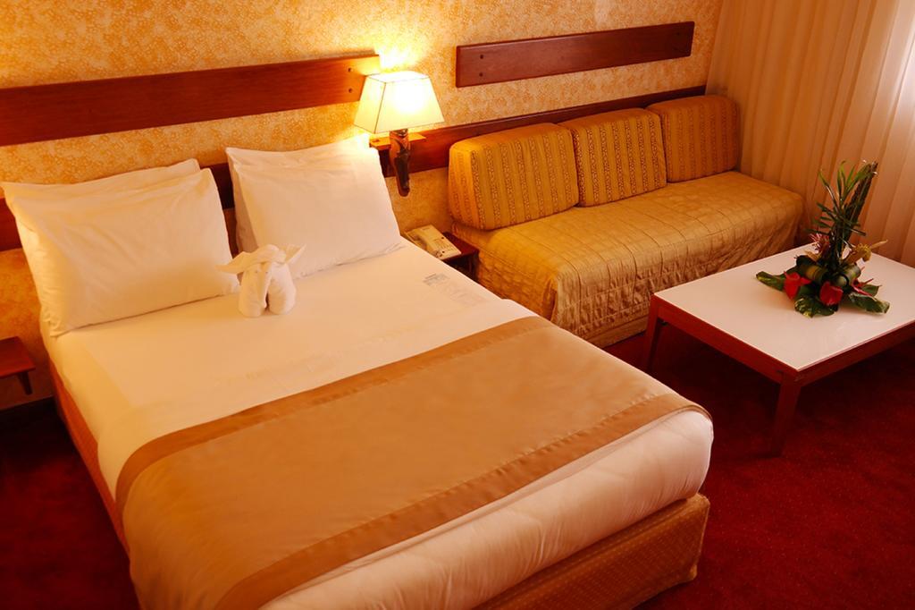 Hôtel Sawa Douala Bagian luar foto