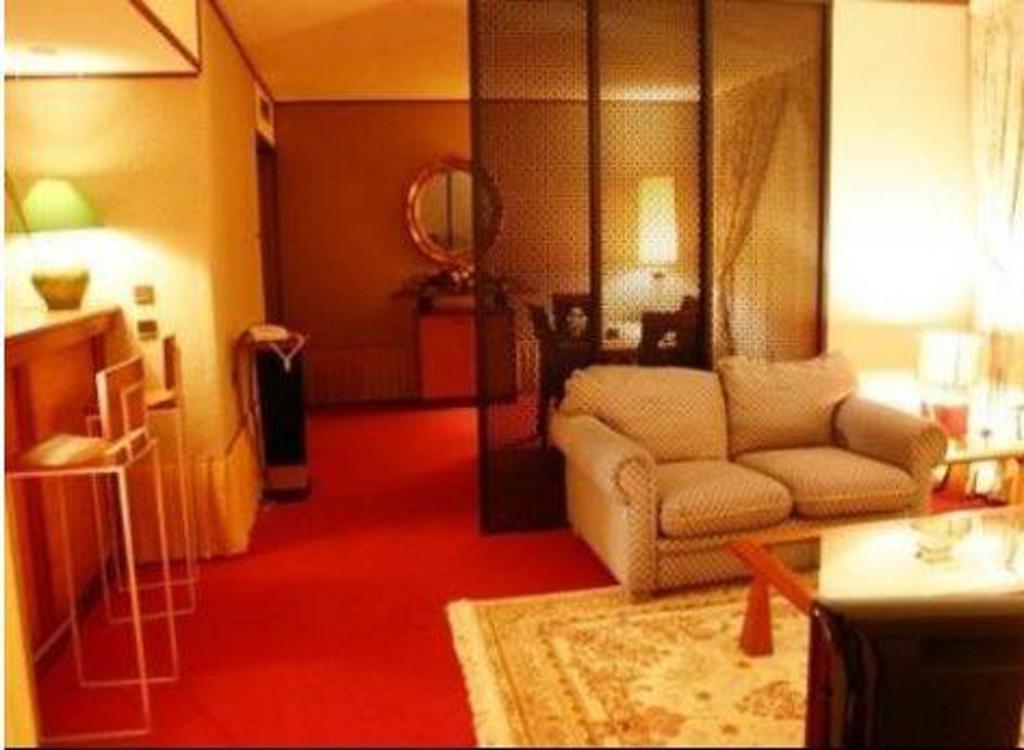 Hôtel Sawa Douala Ruang foto