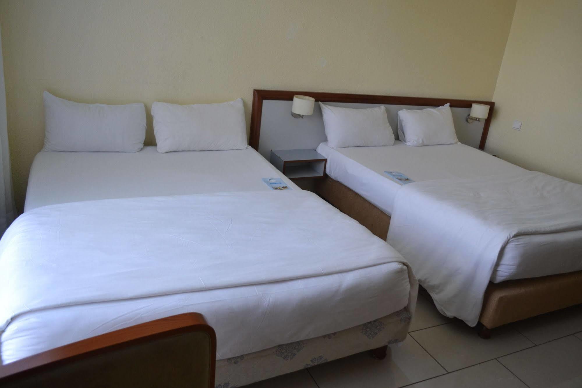 Hôtel Sawa Douala Bagian luar foto