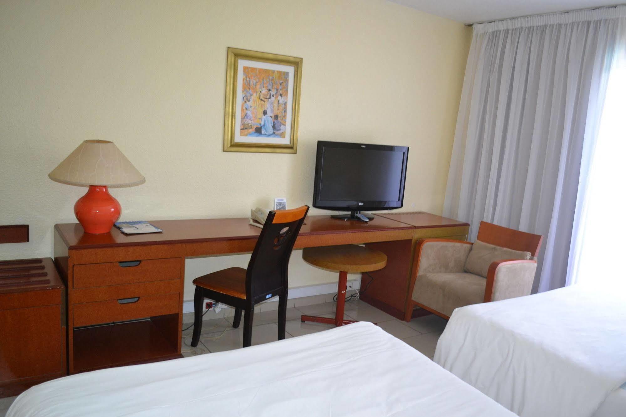 Hôtel Sawa Douala Bagian luar foto