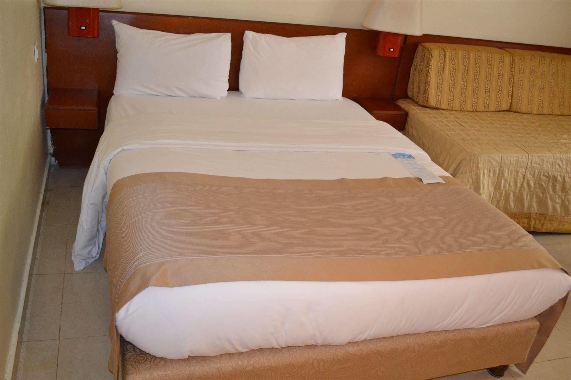 Hôtel Sawa Douala Bagian luar foto